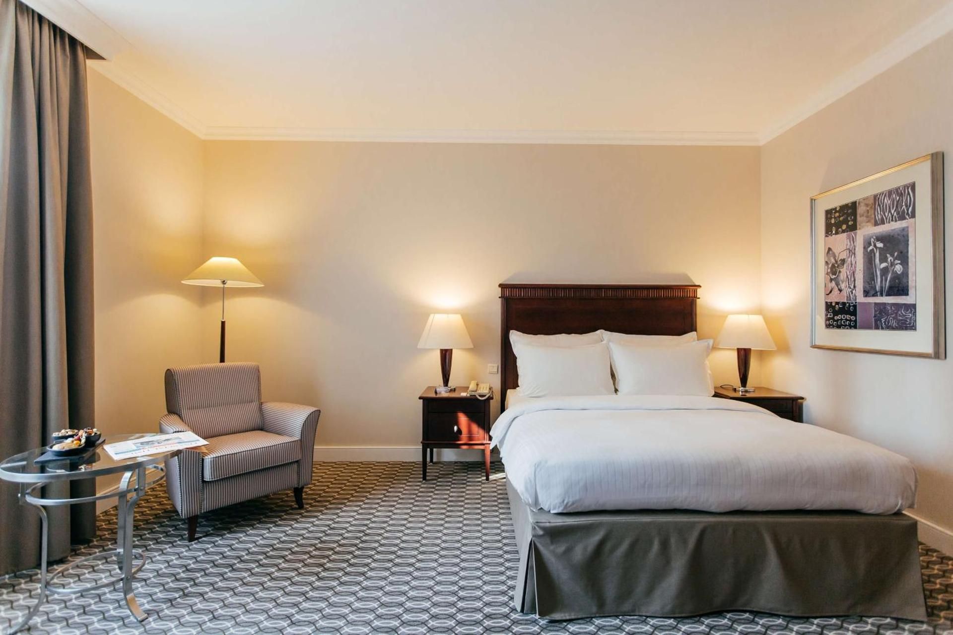 Superior Room - Square View