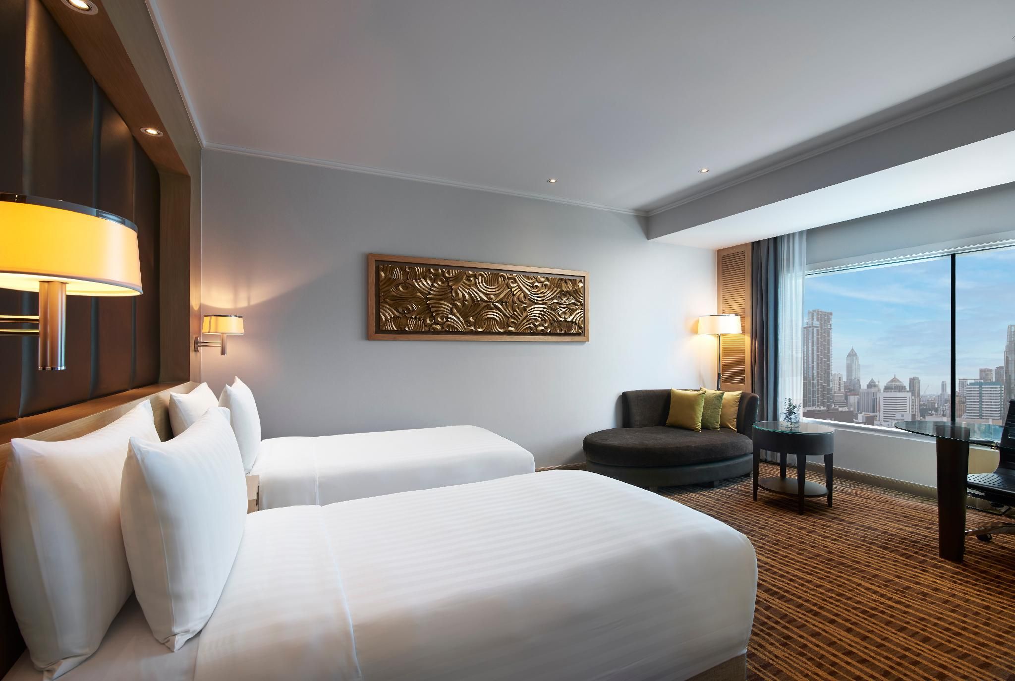 Amari Bangkok Grand Deluxe Twin Room