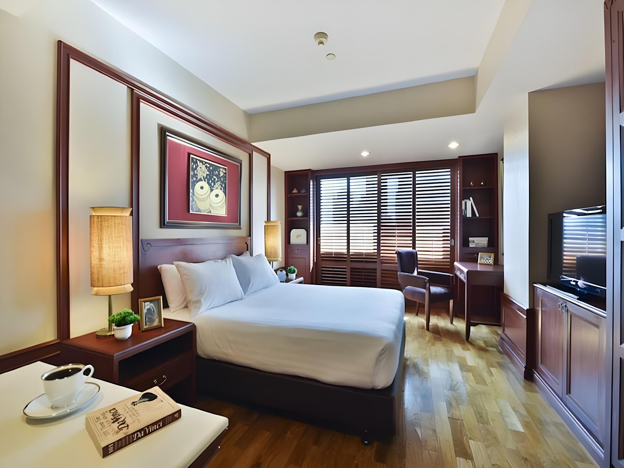 Centre Point Sukhumvit Thong Lo Deluxe King Or Twin Room