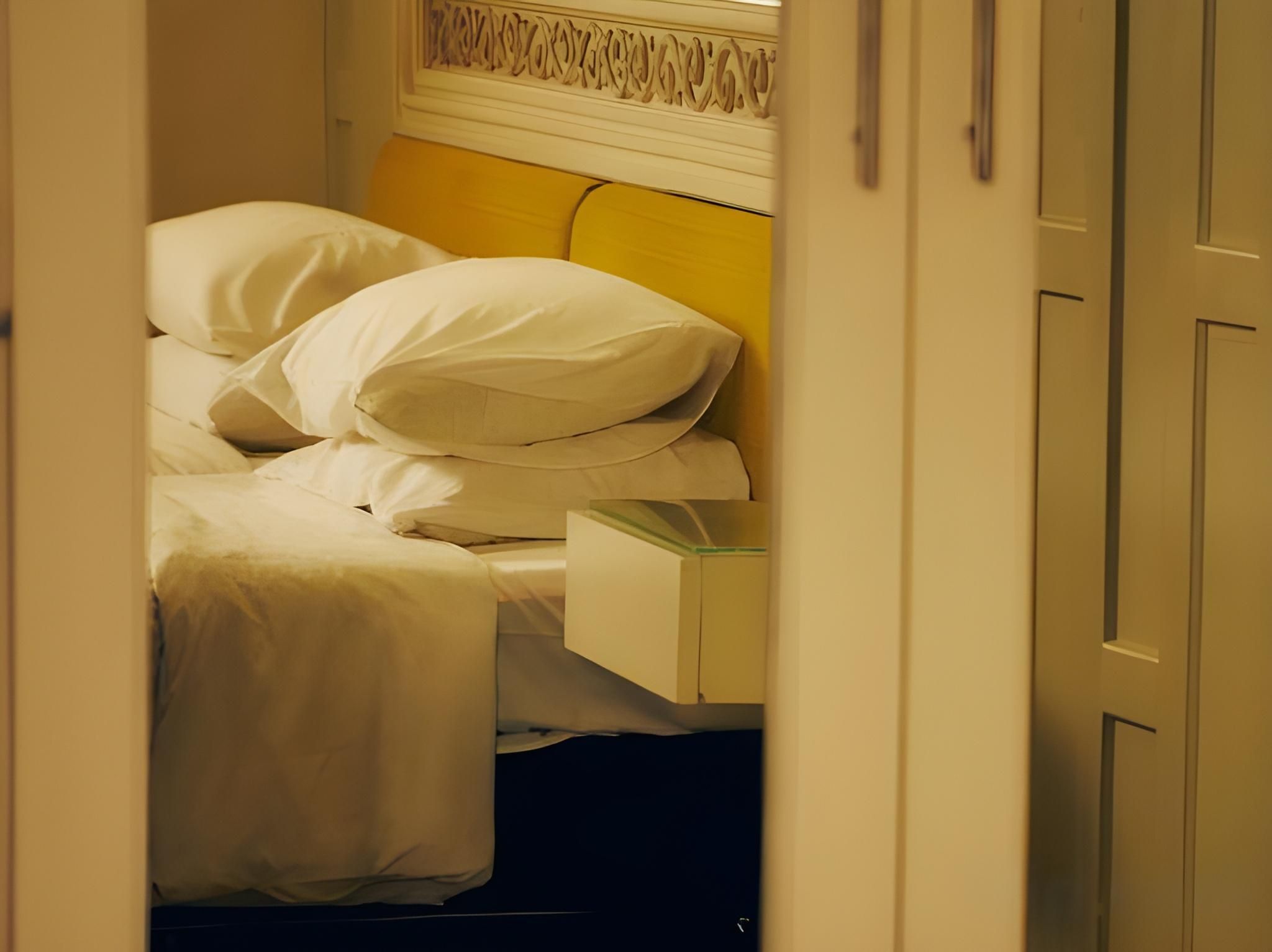The Davis Bangkok Hotel Studio Twin Bed - Corner Wing 5