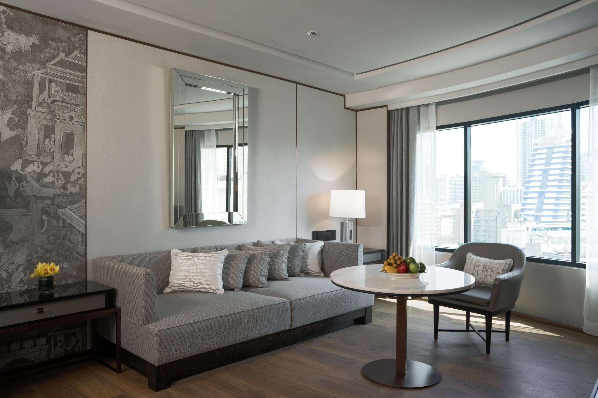 Executive lounge access, 1 Bedroom Studio Suite, 1 King, City view