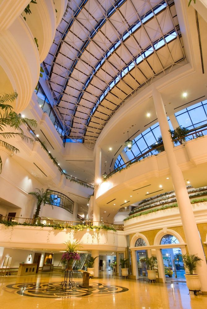 undefined Montien Riverside Hotel Bangkok 7