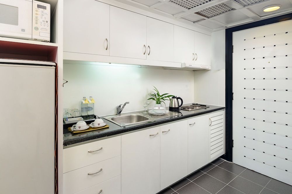 President Park Bangkok Standard Room, 1 Queen Bed 5