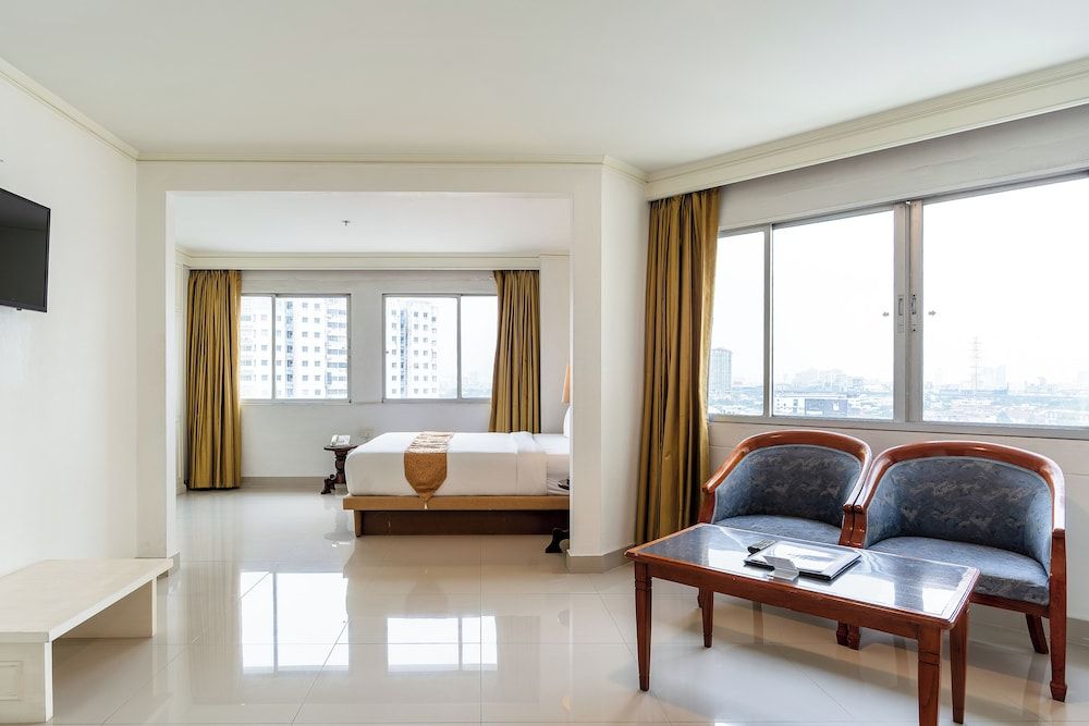 Summit Pavilion Studio Double Superior 7