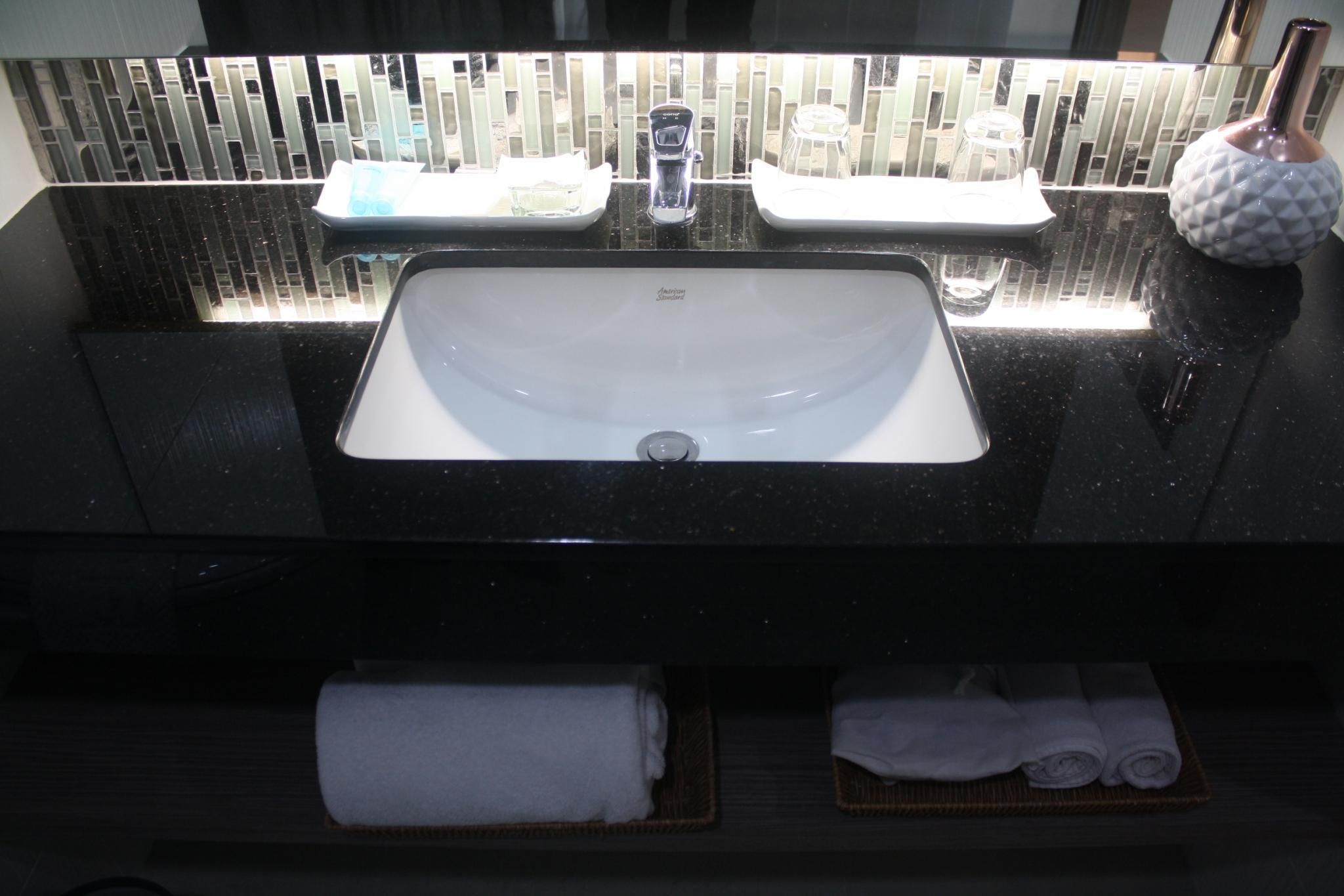undefined Bossotel Chiang Mai 10