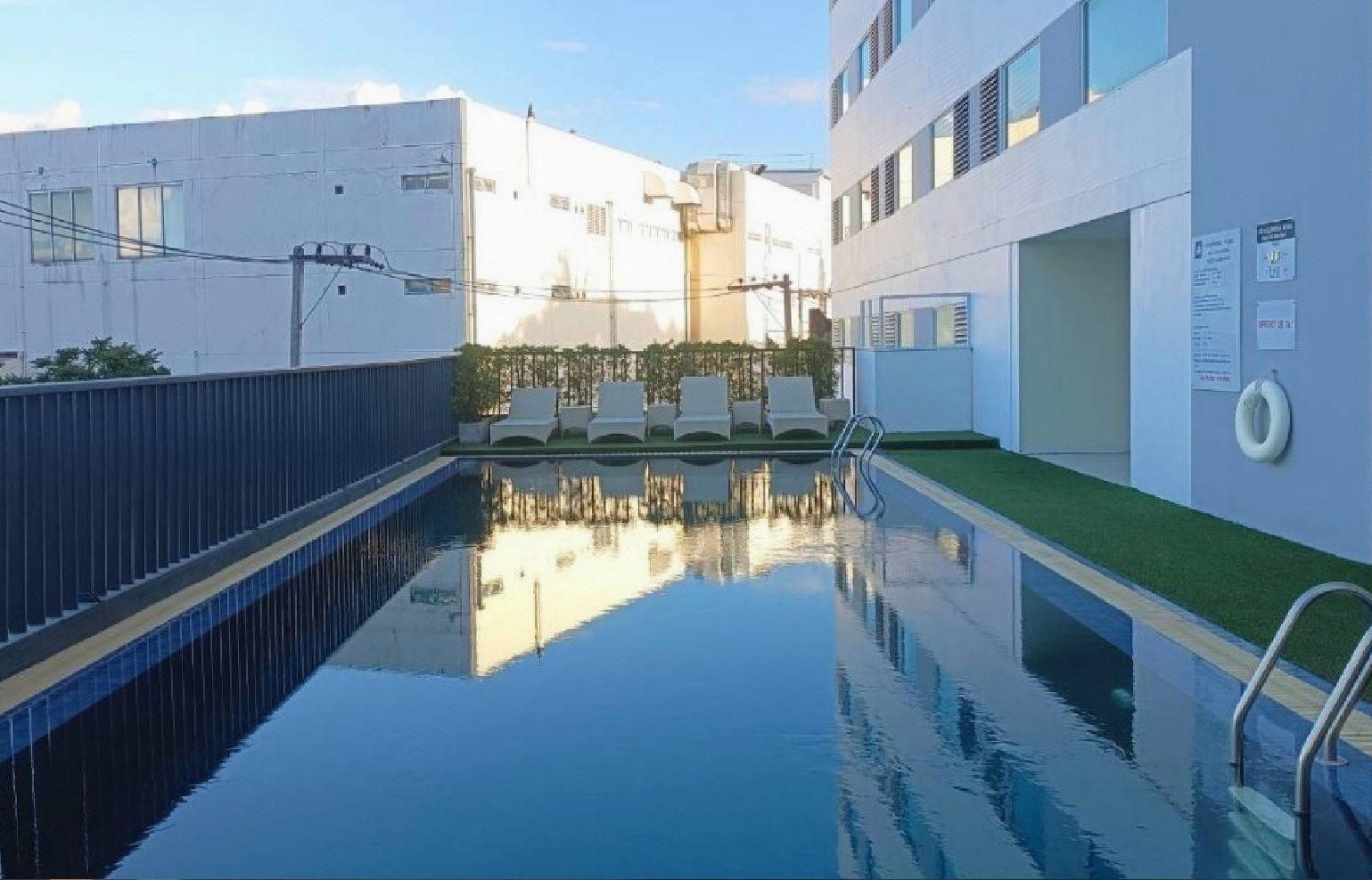 e0a84e2d915d23988dc4cfab933206d0