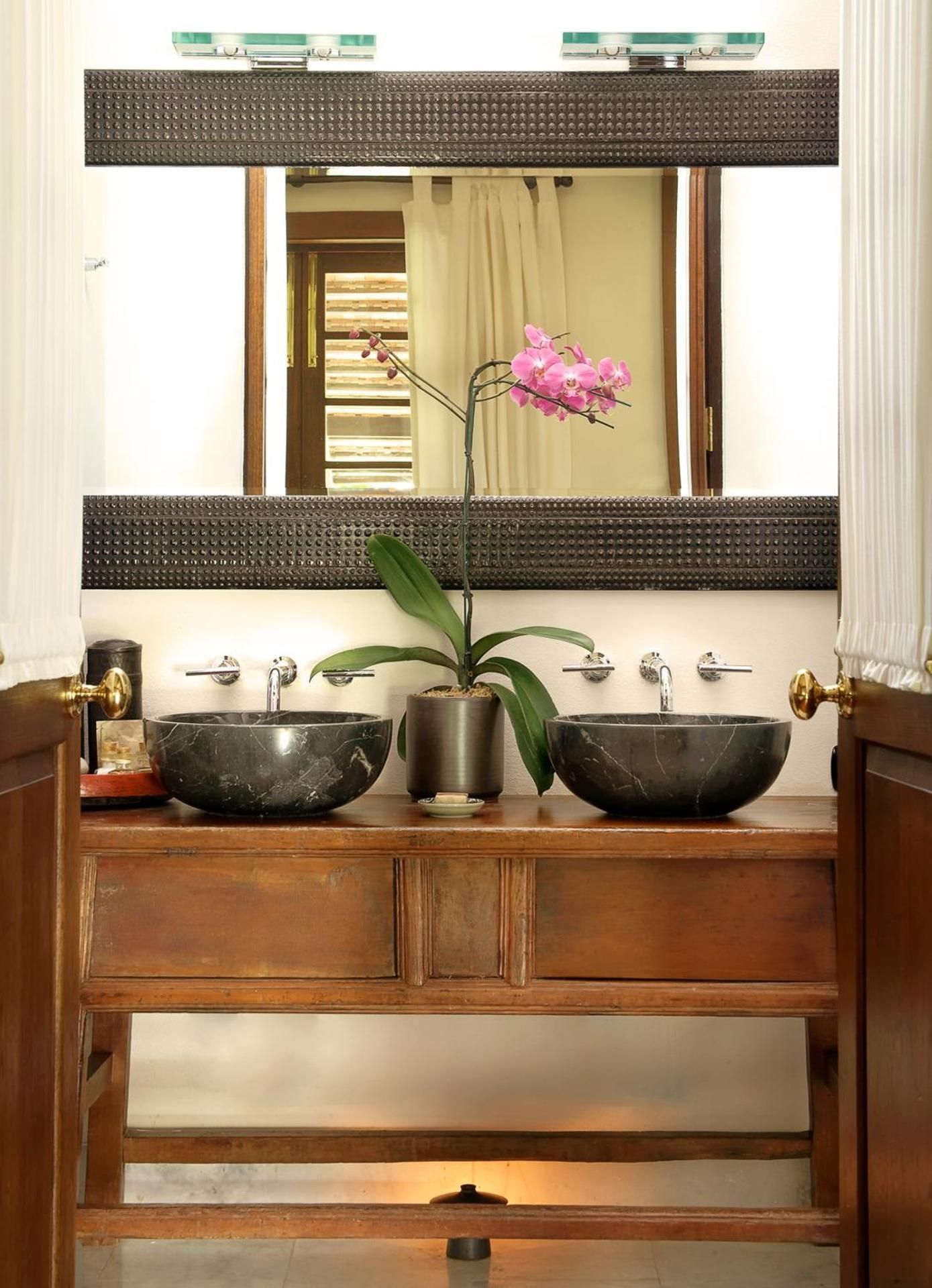Tamarind Suite