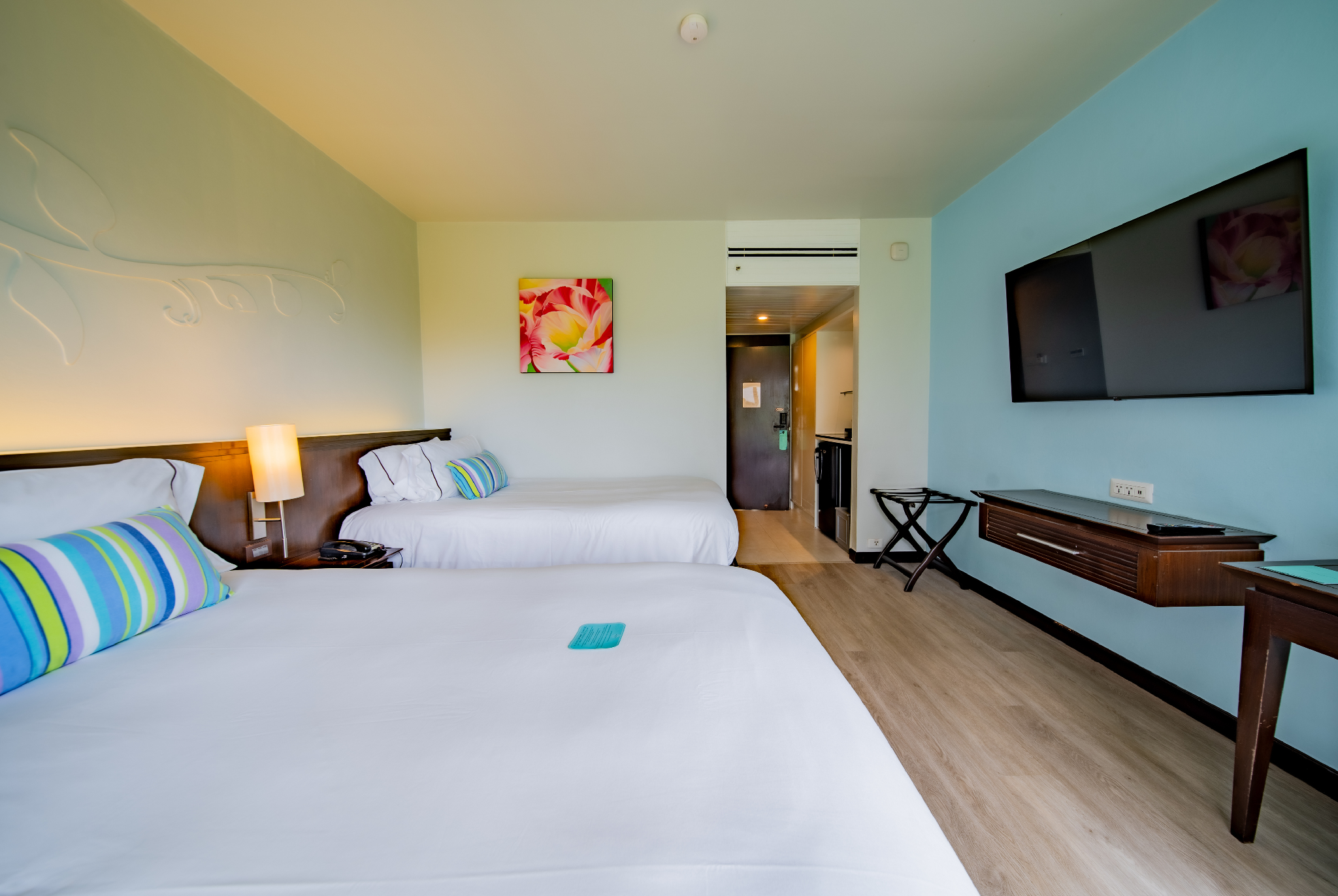 The Bayview Hotel Pattaya Deluxe Garden Twin Bed