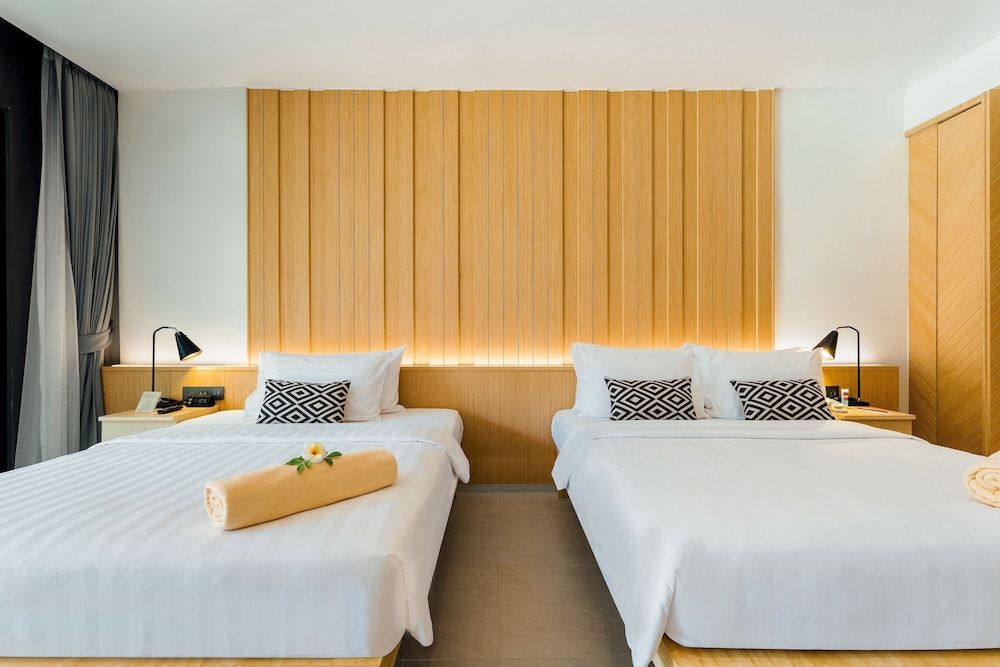 Deluxe Room, 2 Queen Beds (Lanai)