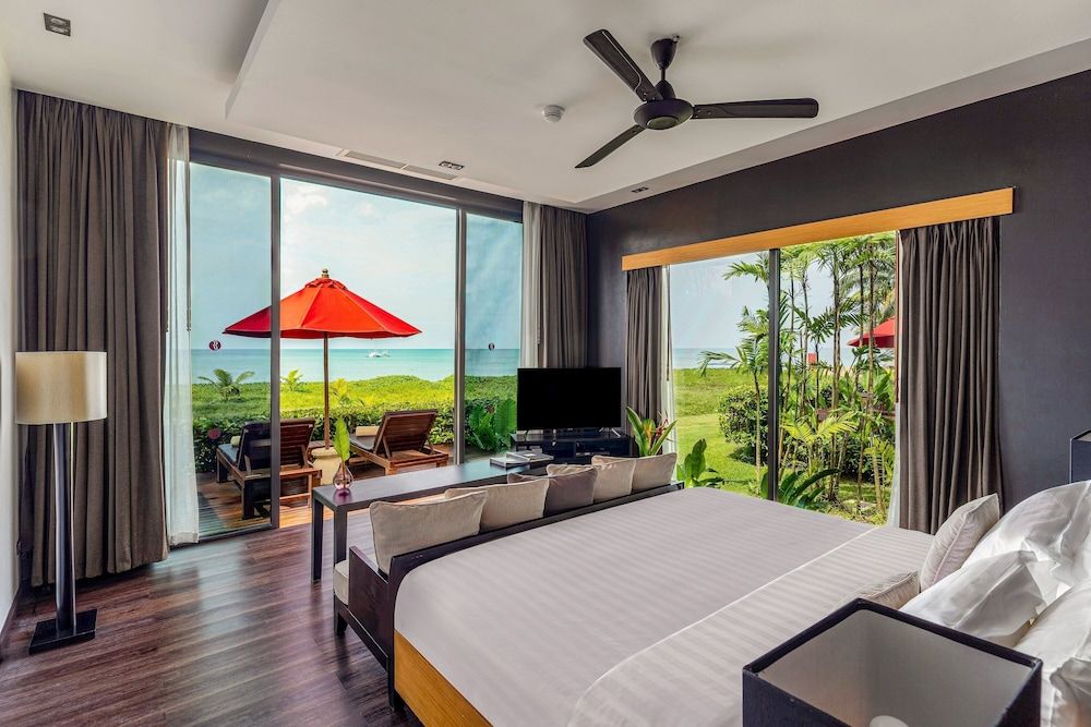 Villa, 1 King Bed, Oceanfront