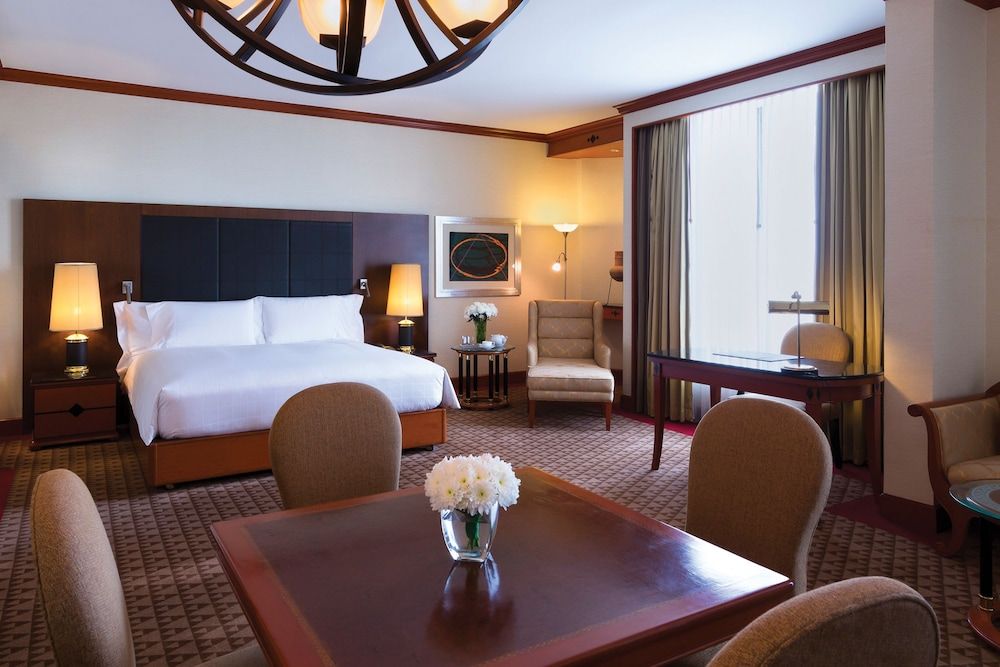 Junior Suite, 1 King Bed