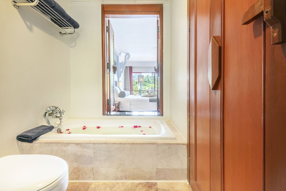 Chada Thai Village Grand Deluxe 14