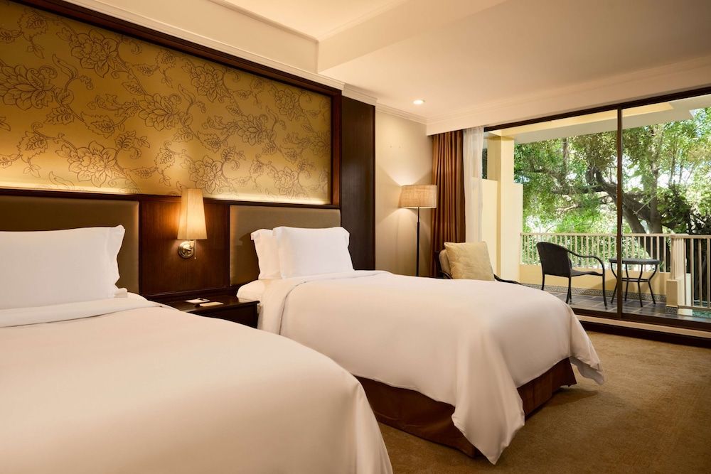 Dusit Thani Pattaya Deluxe Room, 2 Twin Beds
