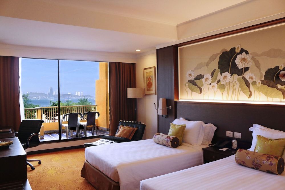 undefined Dusit Thani Pattaya 8