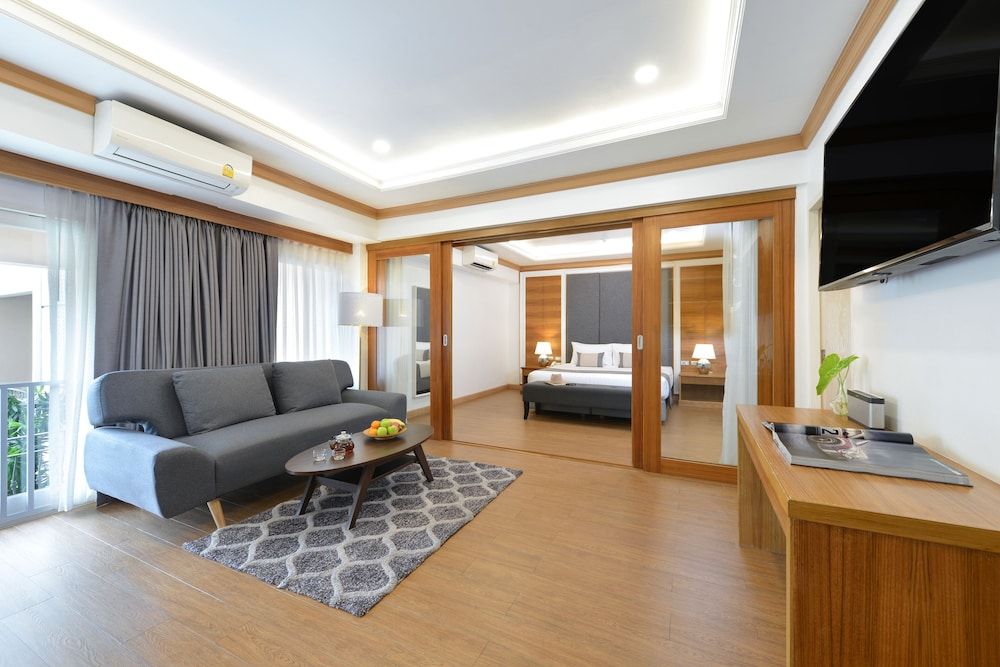 undefined The Beverly Hotel Pattaya 5