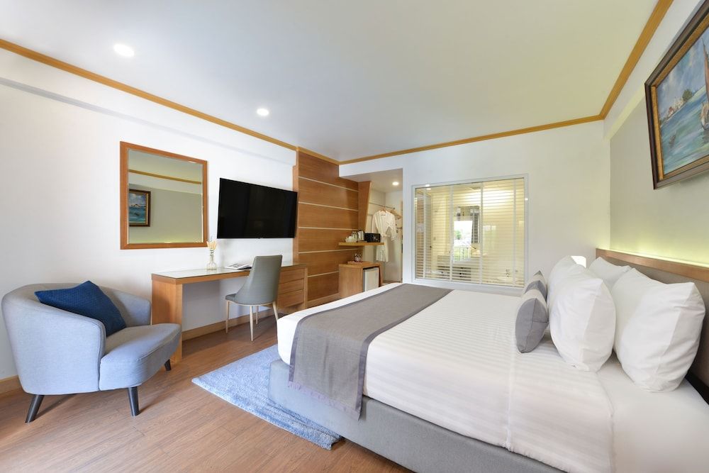 undefined The Beverly Hotel Pattaya 4
