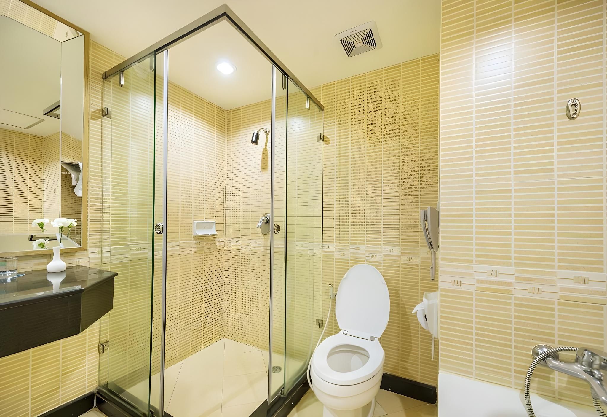 undefined Jomtien Palm Beach Hotel And Resort 10