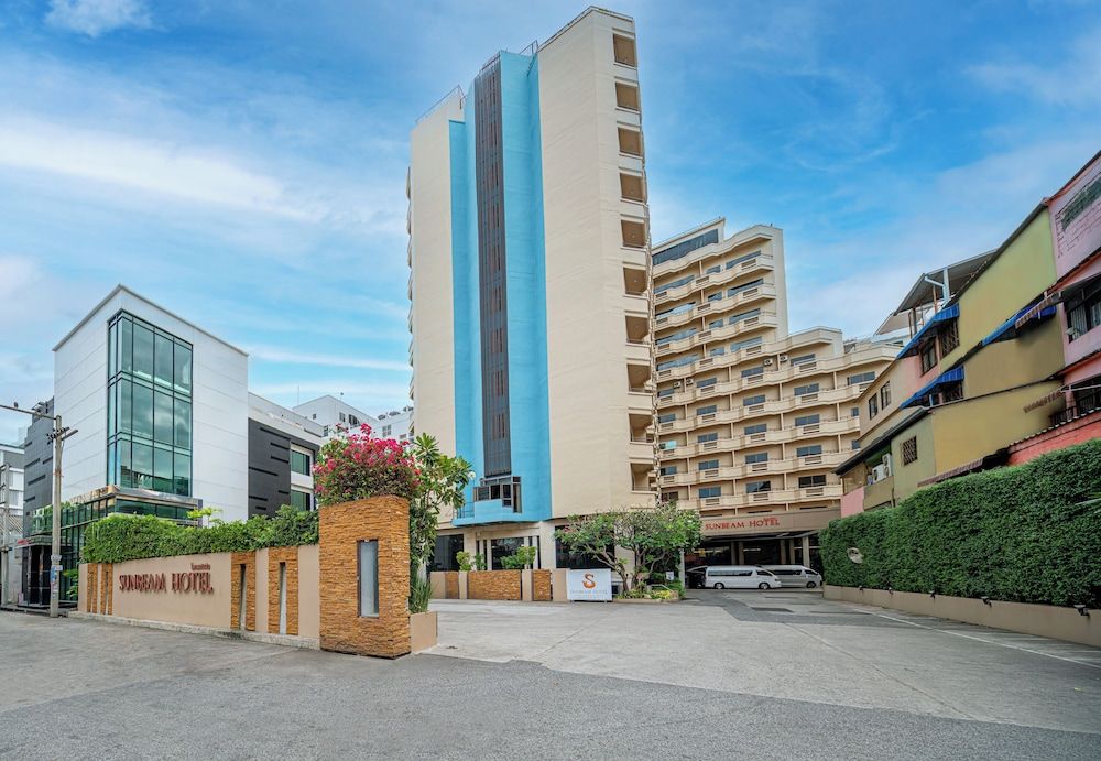 undefined Sunbeam Hotel Pattaya 4