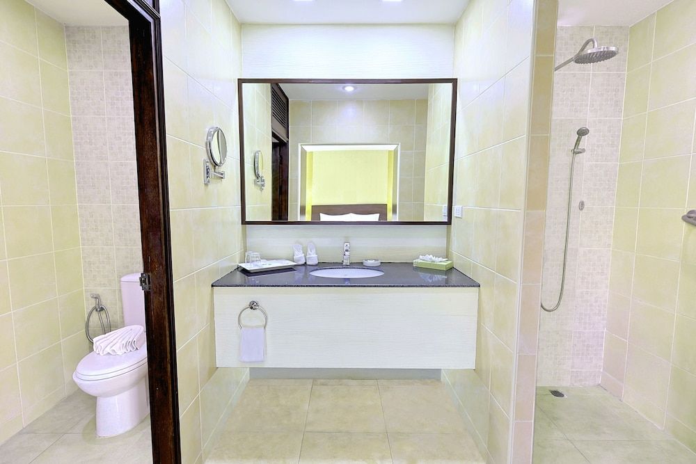 Thai Garden Resort Deluxe Bungalow 4