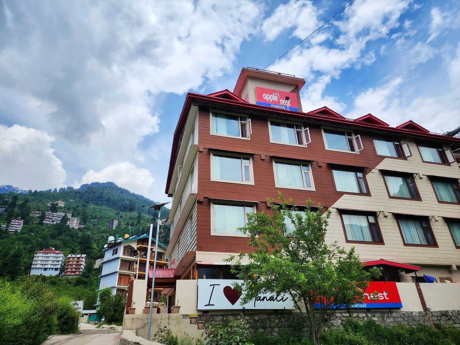undefined Hotels Apple Nest 7
