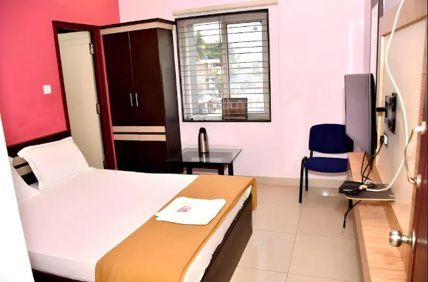 Deluxe Triple Bed Non Ac