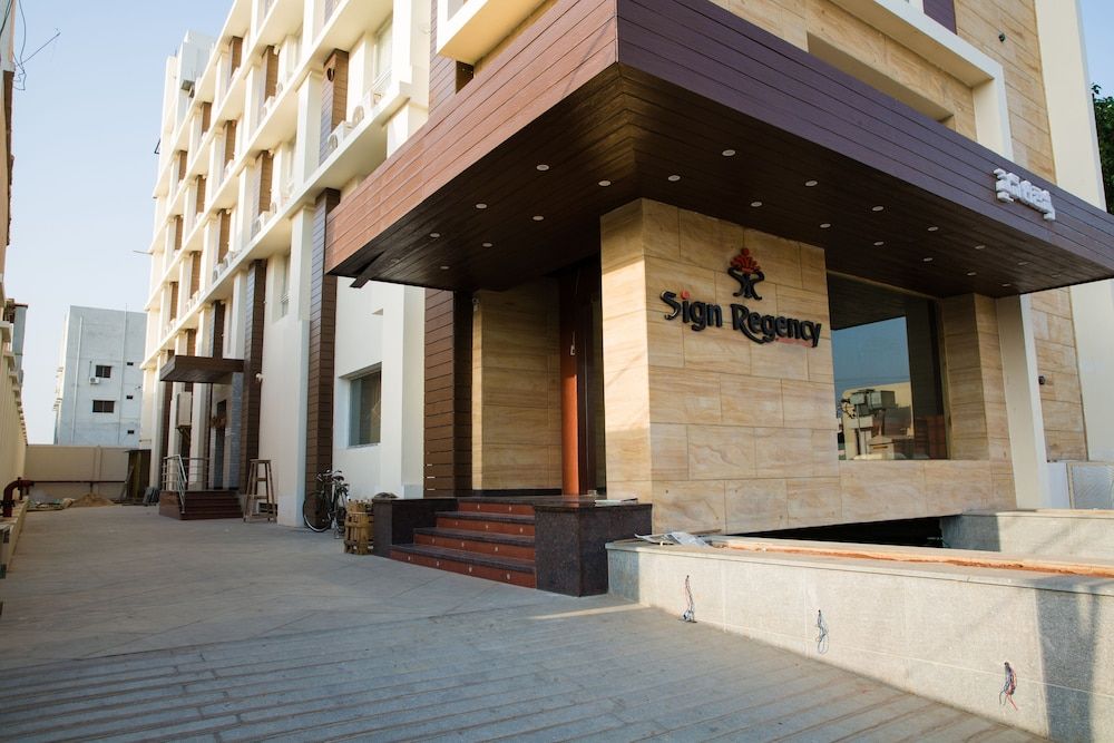 undefined SIGN REGENCY HOTEL 6