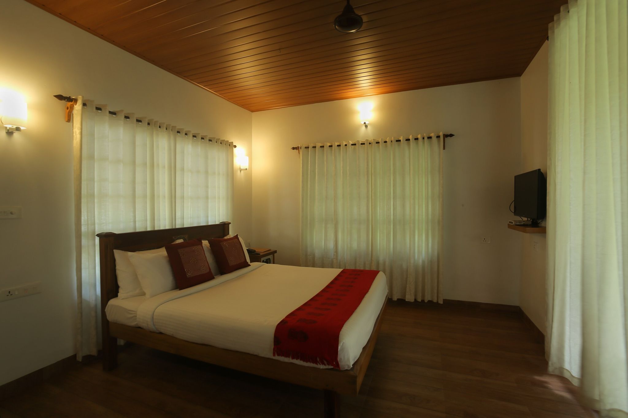 Garden view room