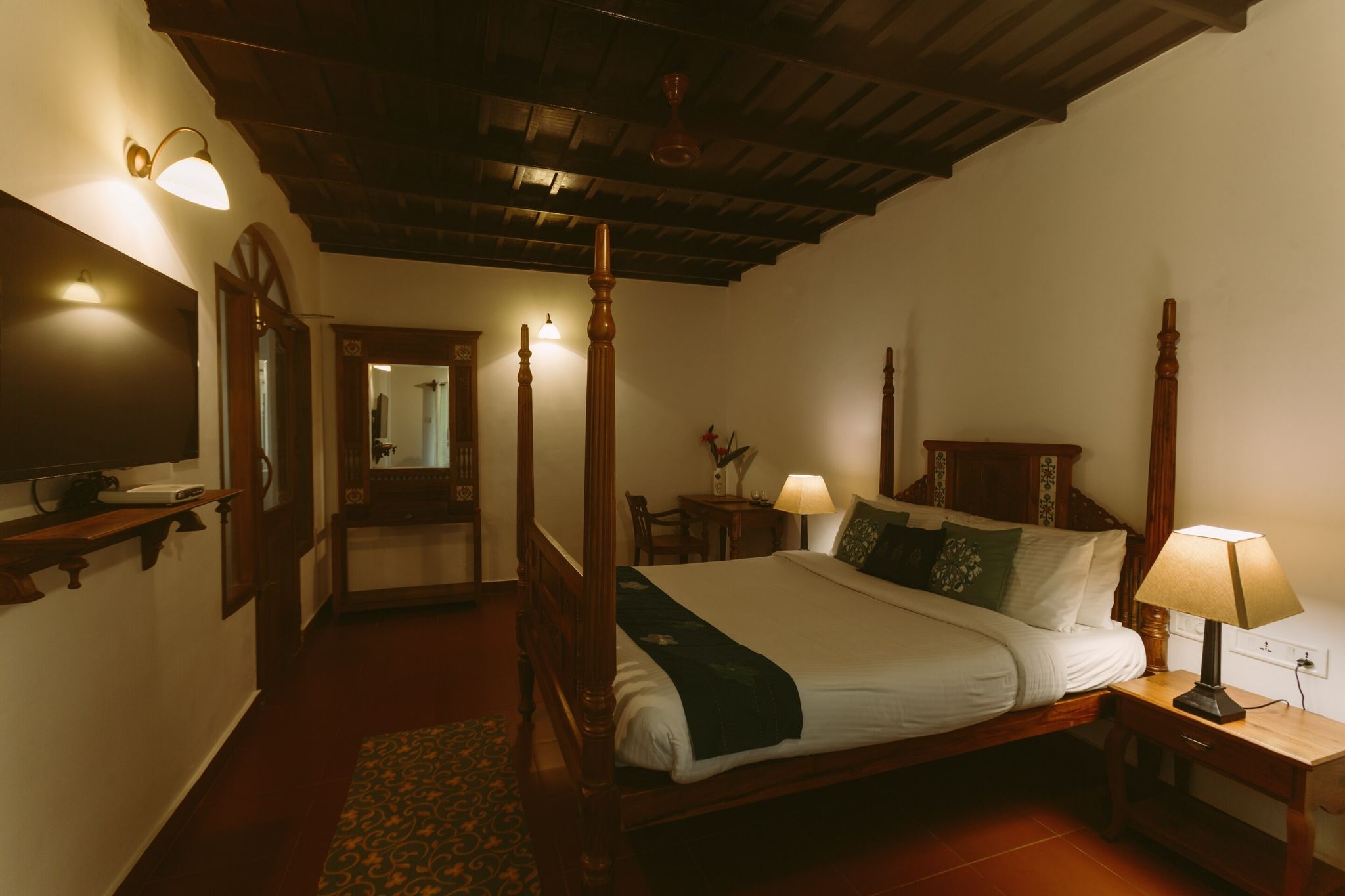 Palmgrove Lake Resort Garden Villa with Garden View 2