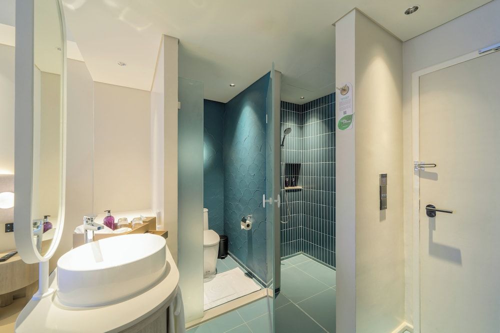 undefined Centara Karon Resort Phuket 9