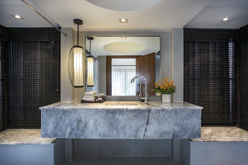 Centara Villas Phuket Deluxe Villa, 2 Twin Beds, Ocean View 5