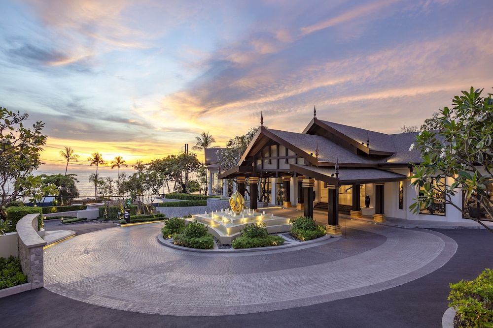 undefined Diamond Cliff Resort & Spa, Patong Beach 3