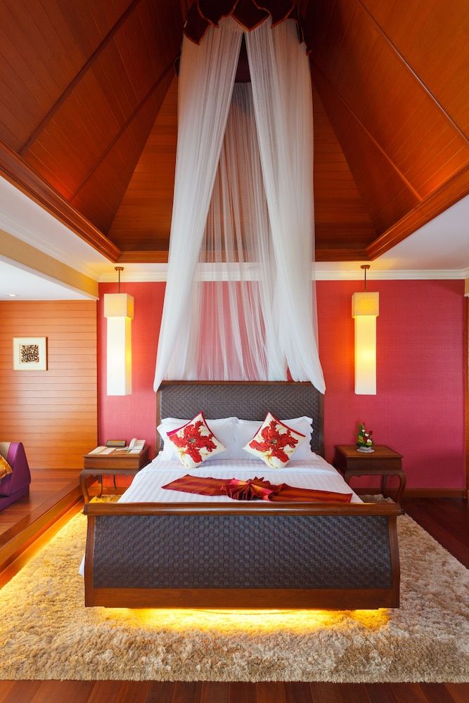 Diamond Cliff Resort & Spa, Patong Beach Romantic Suite 3