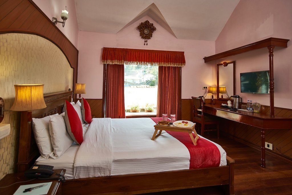 Jc Residency Kodaikanal Superior Deluxe Room 2