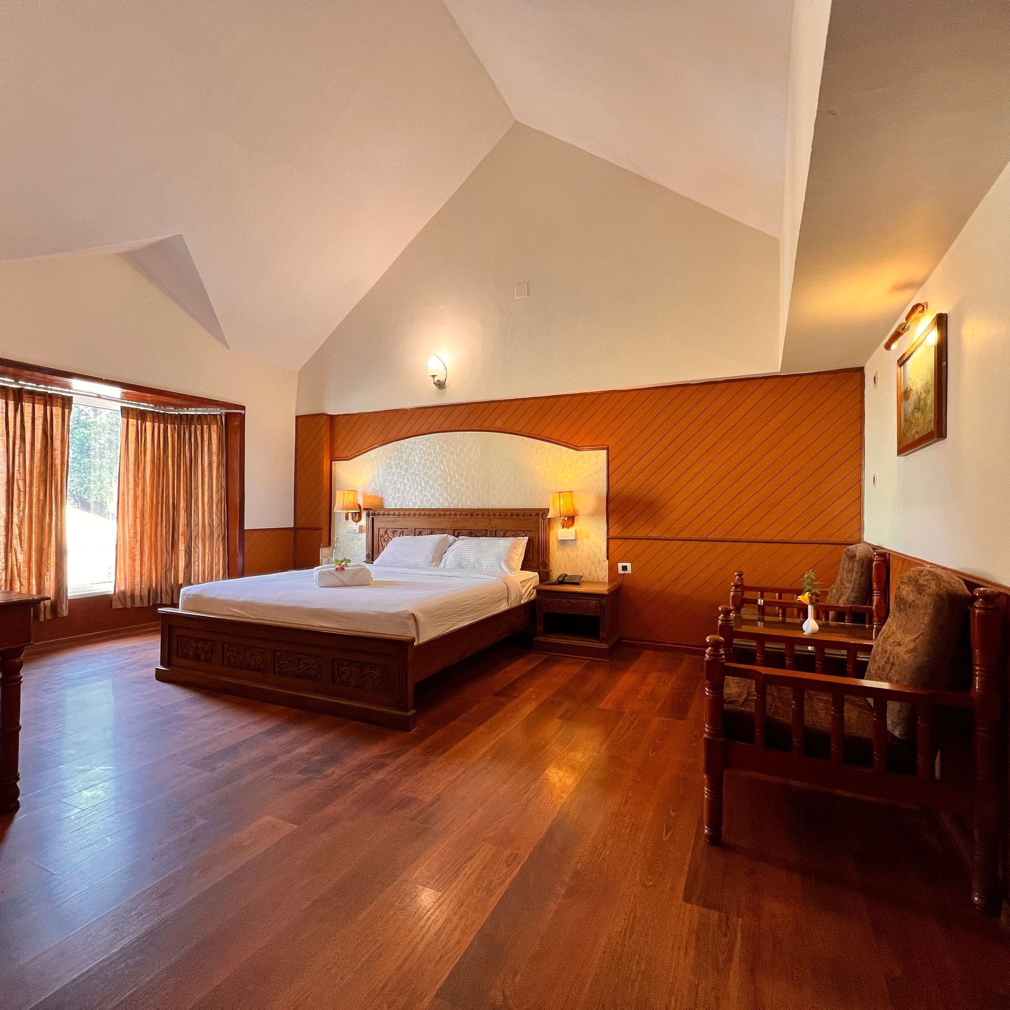 Jc Residency Kodaikanal Superior Deluxe Room