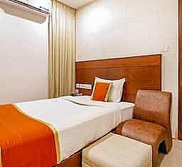 Executive AC Single