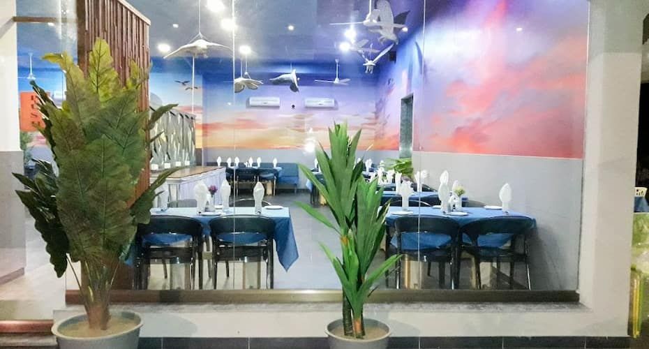 Falcon restaurant