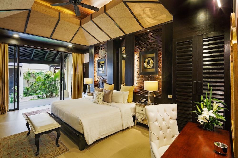 Impiana Beachfront Resort Patong, Phuket