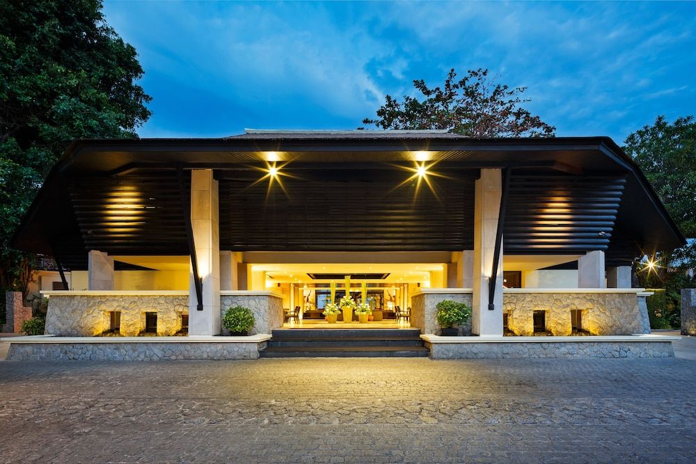 undefined Impiana Beachfront Resort Patong, Phuket 10