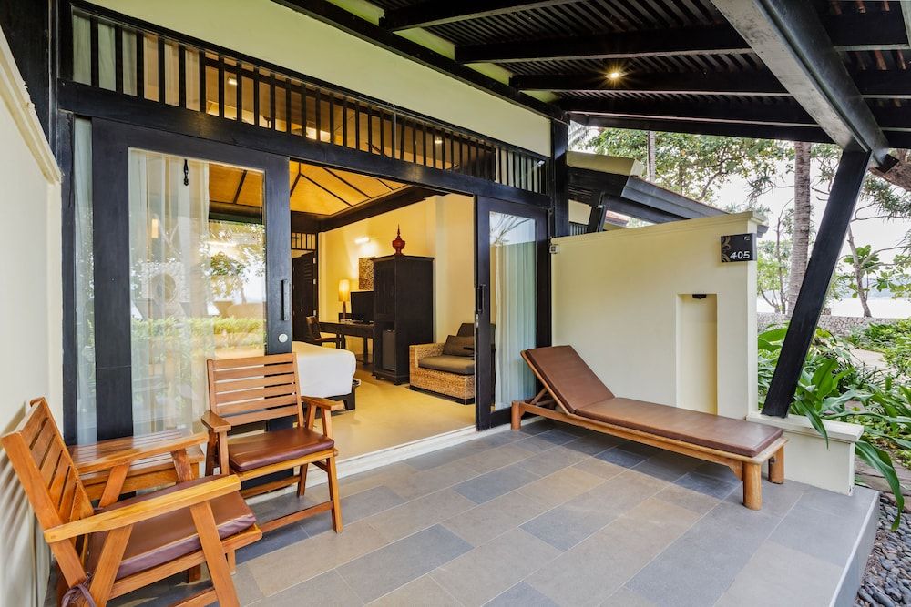 undefined Impiana Beachfront Resort Patong, Phuket 7