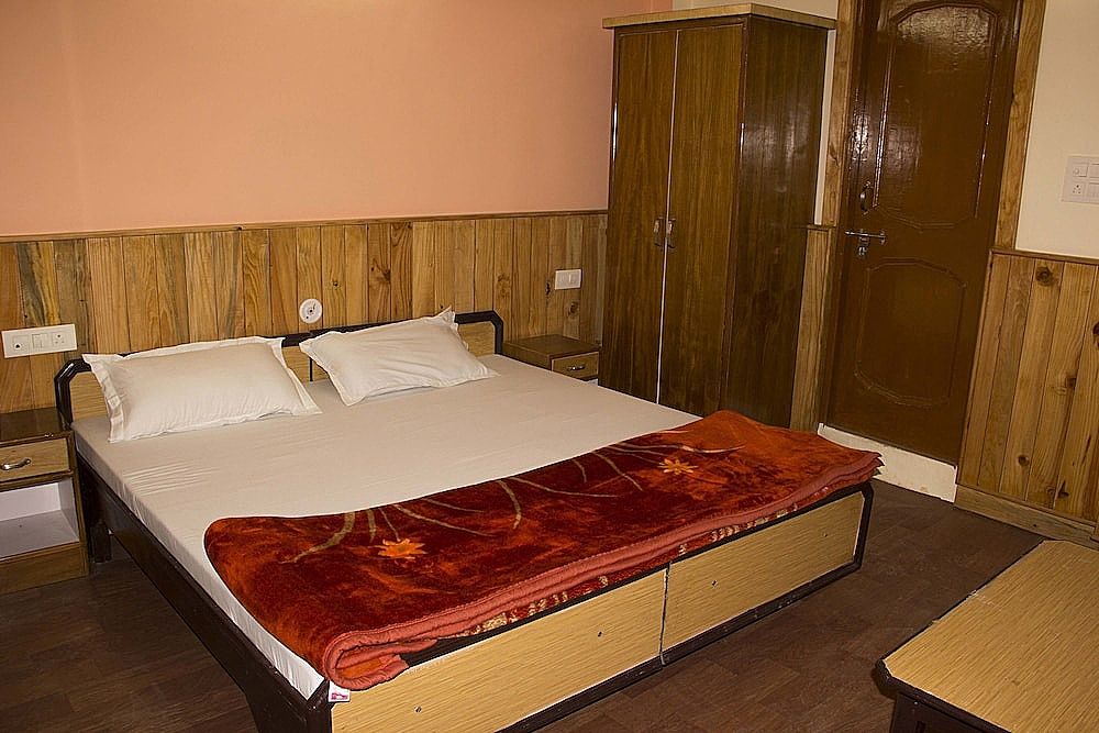 Hotel Hill Town Standard Double Room, 1 Double Bed 3