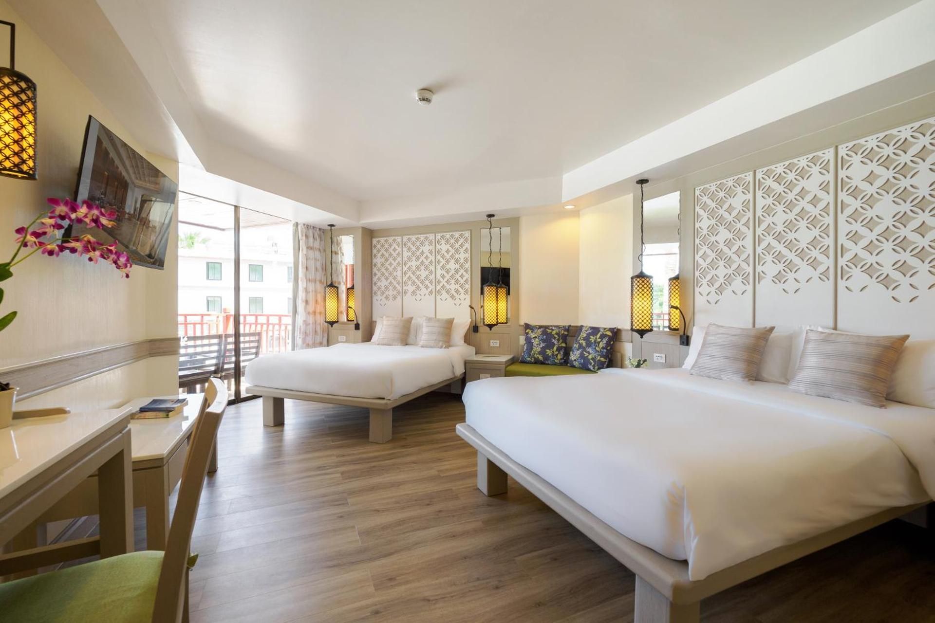 Katathani Phuket Beach Resort Deluxe Room - Bhuri Wing