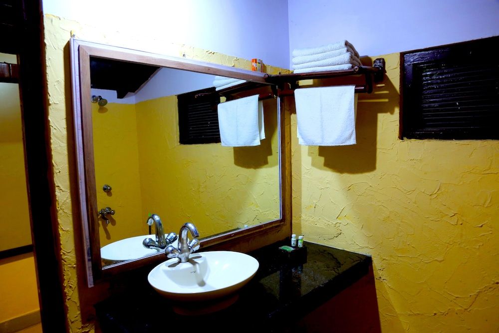 Corbett Wild Resort - A River Access Property Jungle Cottage 4