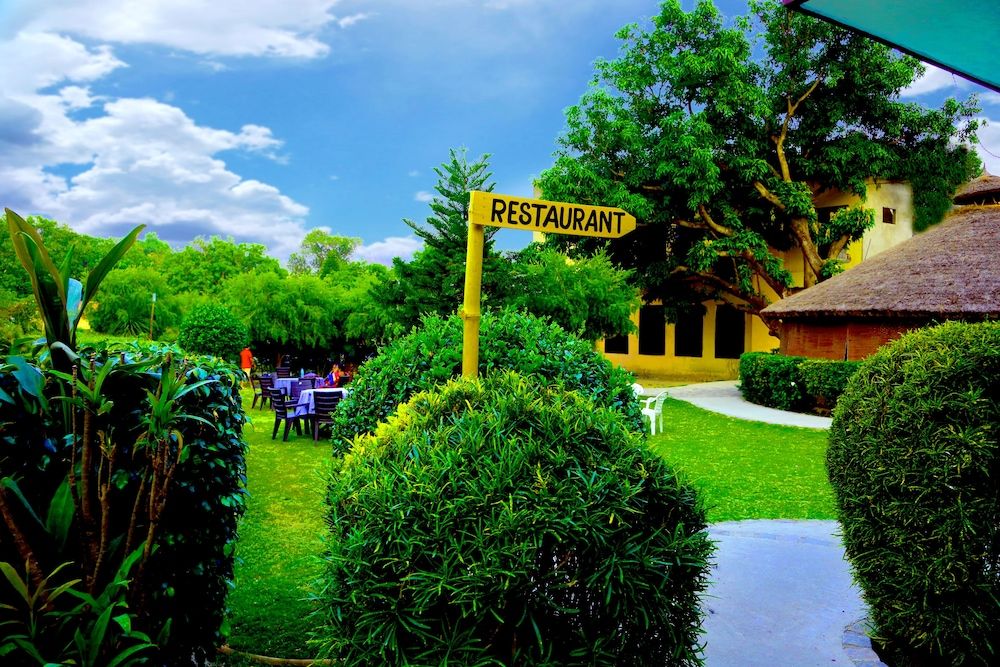 undefined Corbett Wild Resort - A River Access Property 10