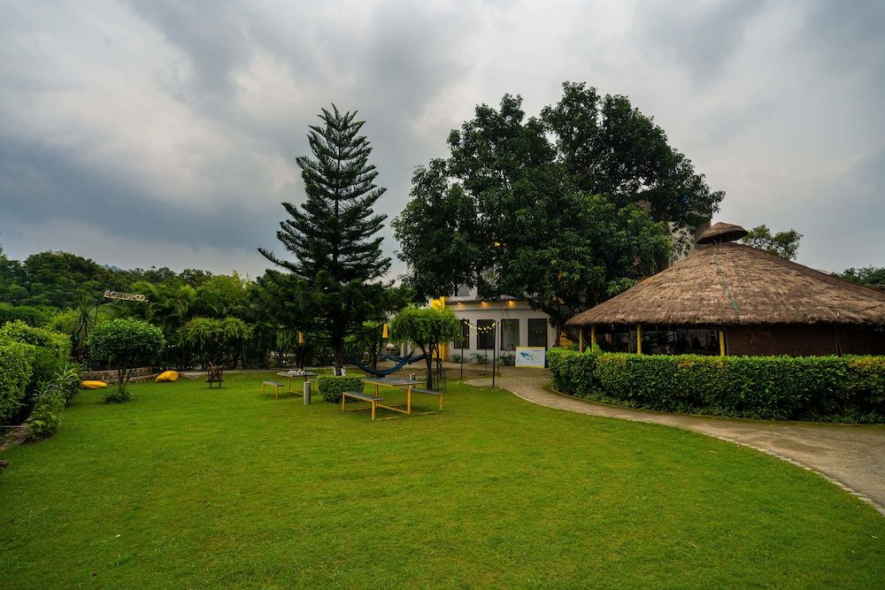 undefined Corbett Wild Resort - A River Access Property 9