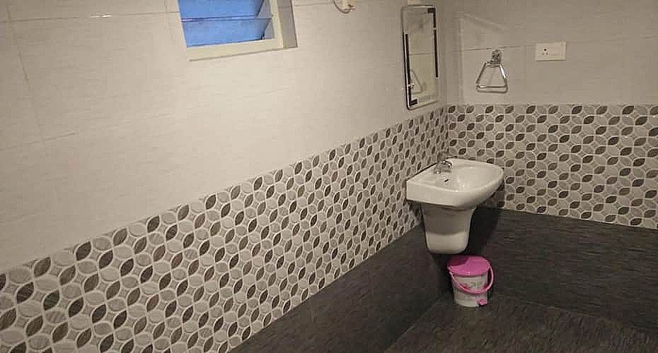 c a fdbadf b f f c ea a nmzce