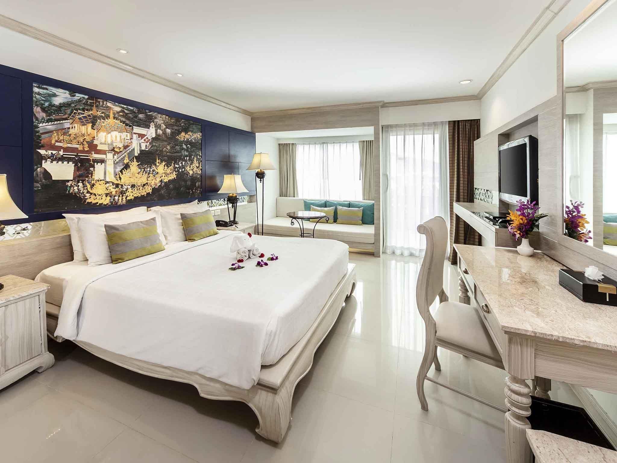 Superior King Room