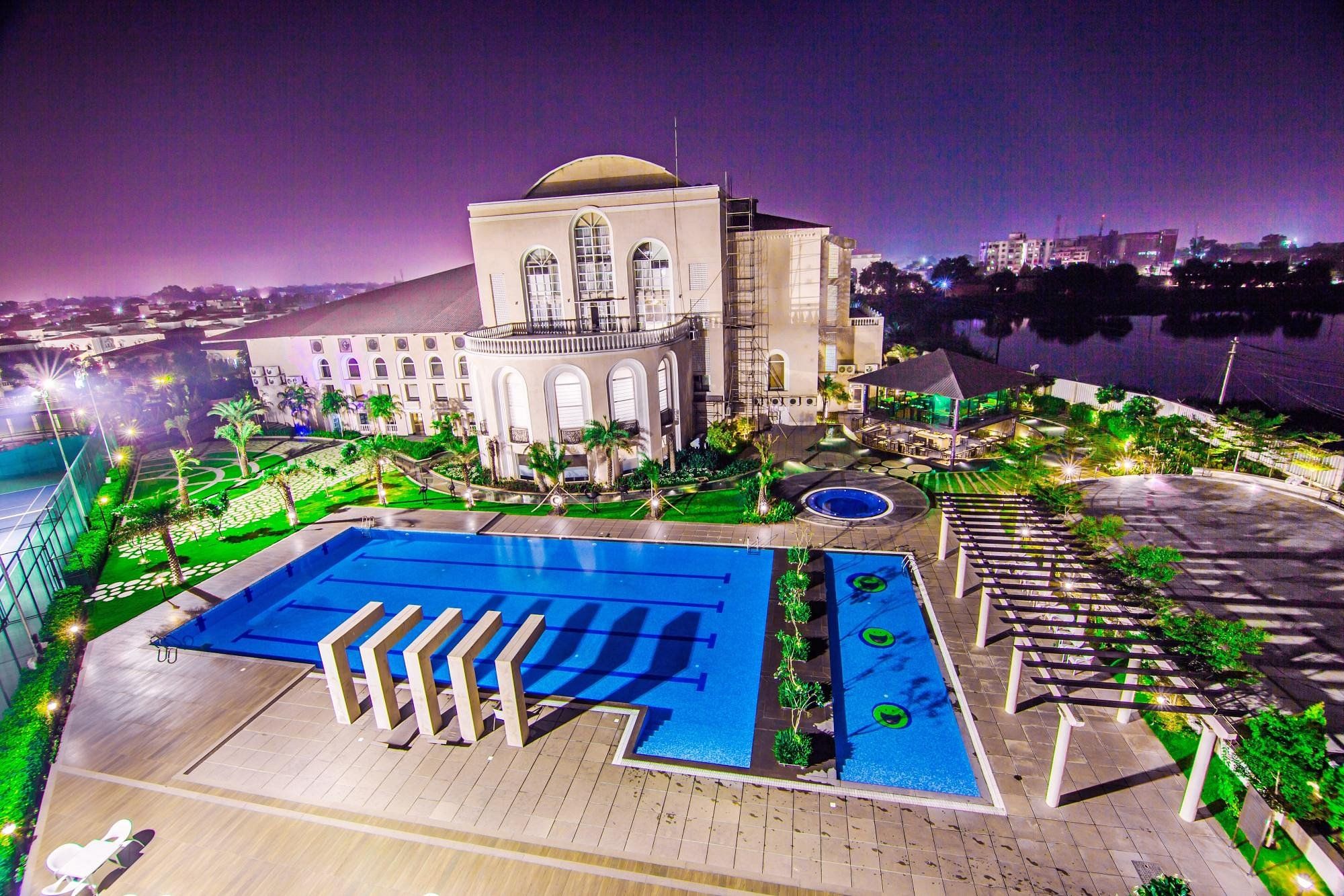 undefined Club Paraiso