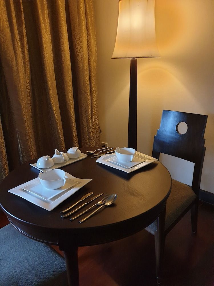 Patong Paragon Resort & Spa Executive Suite 5