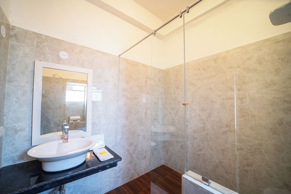 Maa Ashapura Resort Deluxe Double Room 12