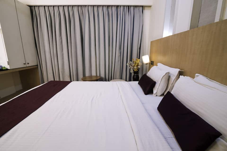 Hotel Monarch Guestline in MIDC Rabale Executive Room 7